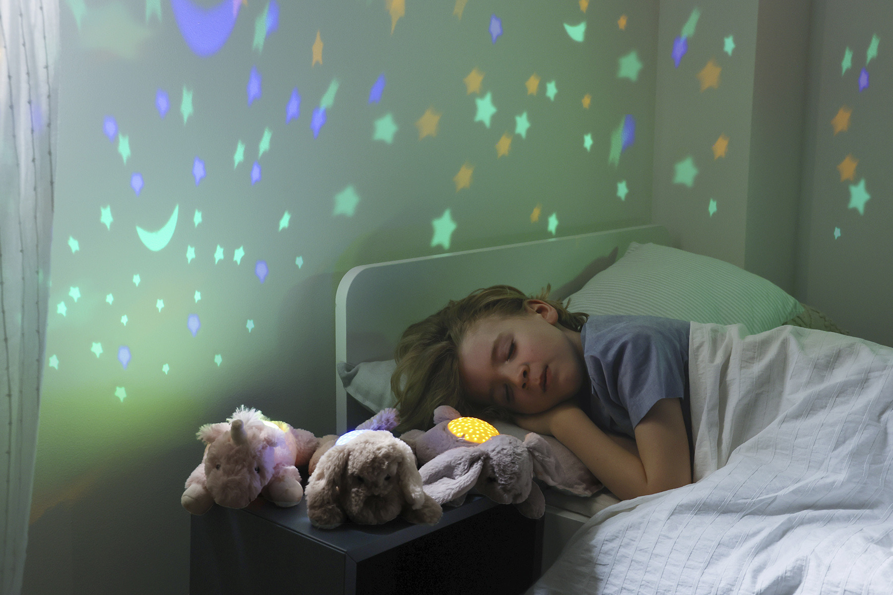 Cloud b®Dream Buddies™ Nočné svetielko, Jednorožec Ella, 0m+