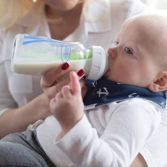 DR.BROWN’S Fľaša dojčenská sklo 270ml+Cumlíky na fľašu level-2 2ks+Vrecká na sterilizáciu fliaš 5ks