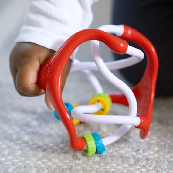 BABY EINSTEIN Hračka lopta senzorická Slide & Swirl™ 0m+