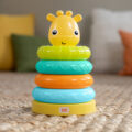 BRIGHT STARTS Hračka stohovacia veža žirafa Giraffe Tower™ 6m+