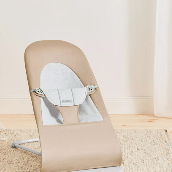 BABYBJÖRN Lehátko Balance Soft Woven Beige/ grey Jersey, svetlá konštrukcia