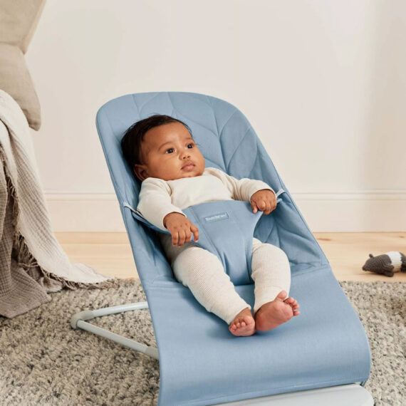 BABYBJÖRN Lehátko Bliss Blue cotton Petal, svetlá šedá konštrukcia