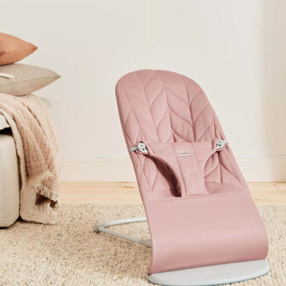 BABYBJÖRN Lehátko Bliss Dusty pink cotton Petal, svetlá šedá konštrukcia