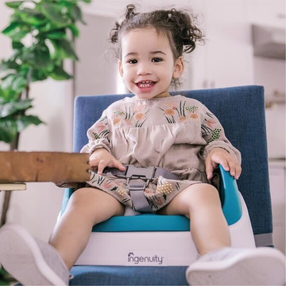 INGENUITY Podsedák na jedálenskú stoličku SmartClean Toddler – Peacock Blue 2r+ do 15 kg