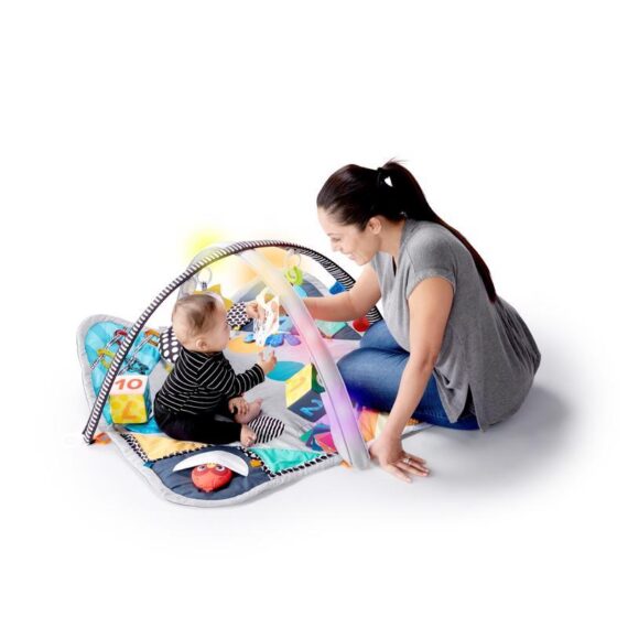 BABY EINSTEIN Deka na hranie svetelná Sensory Play Space extra veľká 0m+