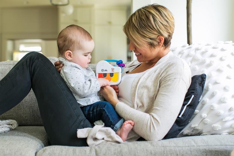 BABY EINSTEIN Klavír drevený mini Magic Touch HAPE 3m+