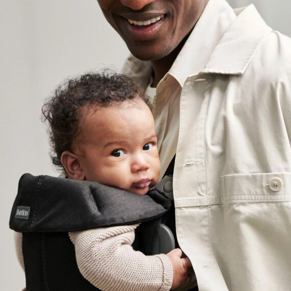 BABYBJÖRN Nosič Mini Woven, Black Cotton