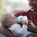 Tommee Tippee CTN Cumlík na flašu ADVANCED ANTI-COLIC, Stredný prietok 3m+, 2ks