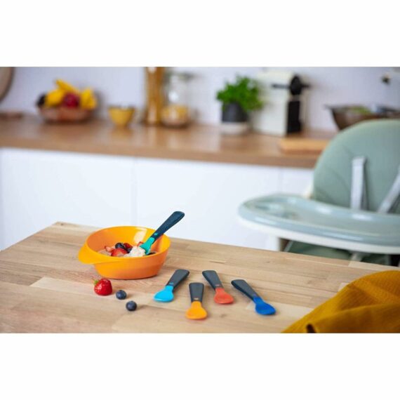 Tommee Tippee Easigrip™ Široké lyžičky pre ľahké uchopenie, 4m+, 5ks