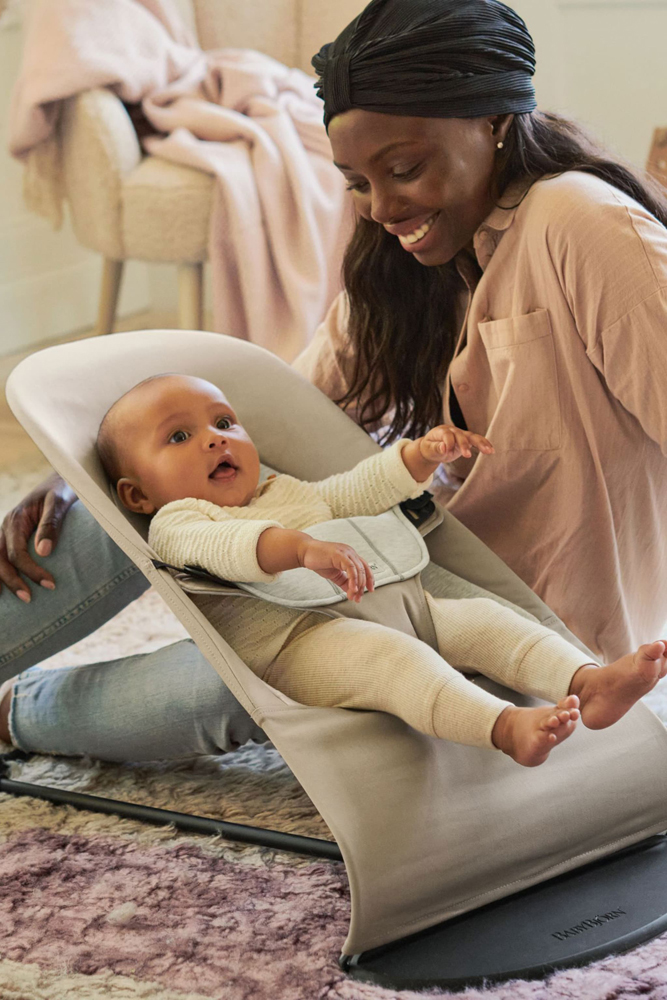 BABYBJÖRN Lehátko Balance Soft, Beige/Grey Jersey