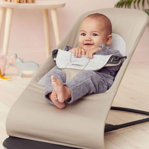 BABYBJÖRN Lehátko Balance Soft, Beige/Grey Jersey