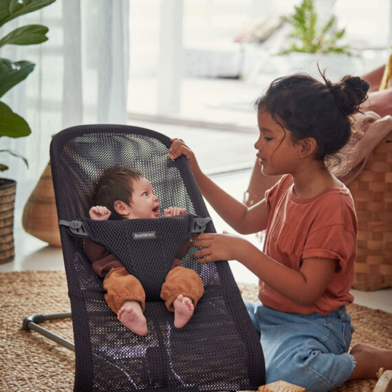 BABYBJÖRN Lehátko Bliss Air Mesh, Anthracite