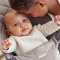 BABYBJÖRN Lehátko Bliss Cotton, Sand Grey