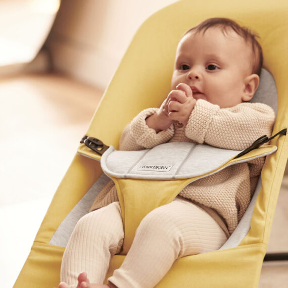 BABYBJÖRN Lehátko Soft, Soft Yellow/Grey, Cotton/Jersey