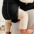 BABYBJÖRN Nosič Mini, Black Cotton