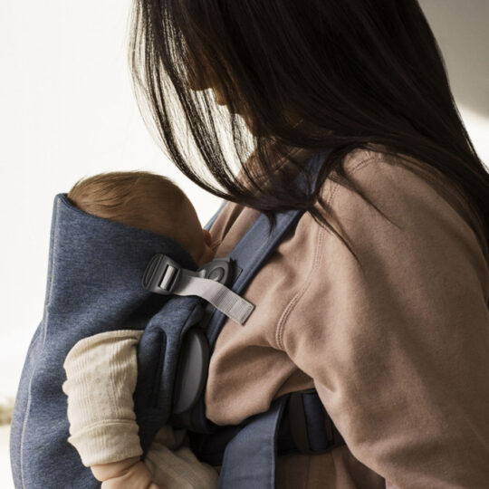 BABYBJÖRN Nosič Mini, Dove Blue 3D Jersey