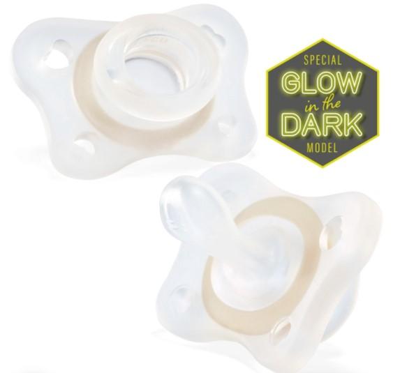 CHICCO Cumlík Physio Mini Soft celosilikónový nočný 2-6m neutral 2 ks