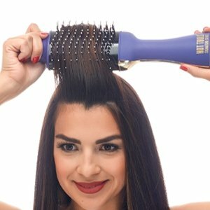 HOT TOOLS BLOW OUT VOLUMIZER HTDR5583E Okrúhla kefa na vlasy s funkciou sušenia a ionizáci