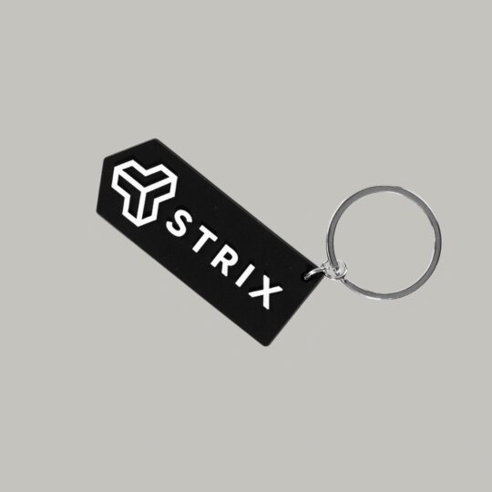 Kľúčenka – STRIX čierna