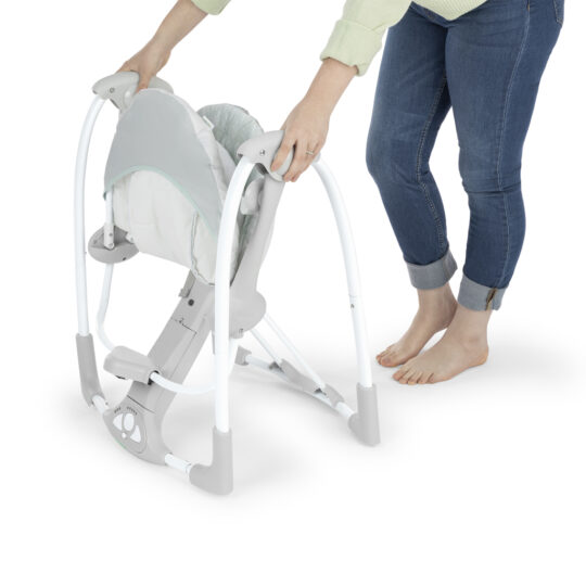 INGENUITY Hojdačka konvertibilná cestovná s melódiou Cozy Spot™ 0m+ do 9kg