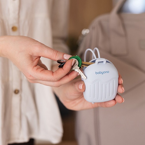 BABYONO Puzdro silikónové na cumlík modrá 0m+