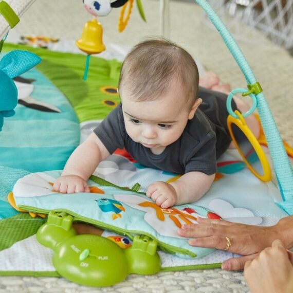 Tiny Love Hracia podložka s hrazdou Kick&Play – Farma, 0m+