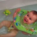 BABY RING Kruh na kúpanie 0-24 m – zelený