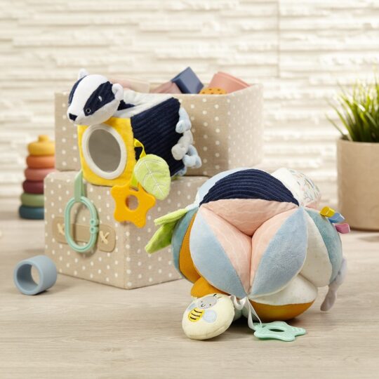 BABYONO Hračka edukačná kocka na C krúžku Woodland, 0m+