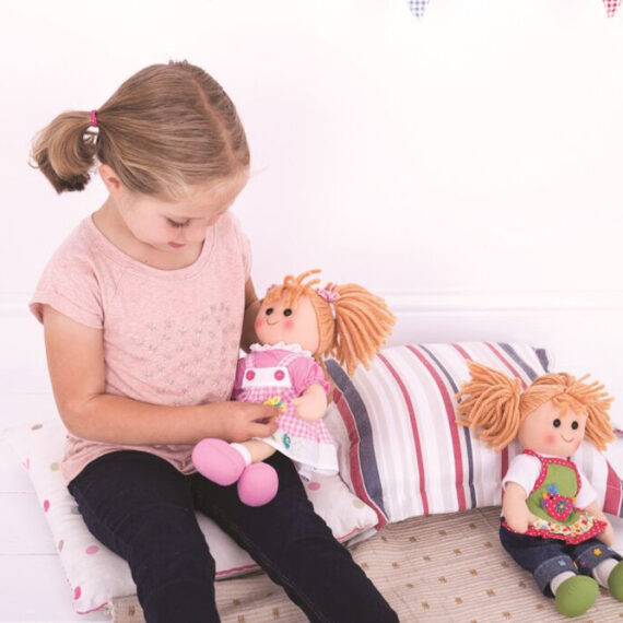 BIGJIGS TOYS Bábika látková Poppy 28 cm