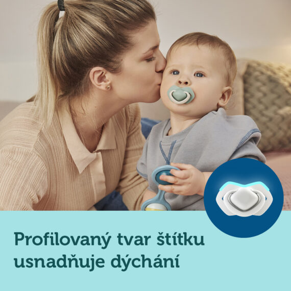 CANPOL BABIES Set symetrických silikónových cumlíkov Light touch 6-18m Pure color modrý