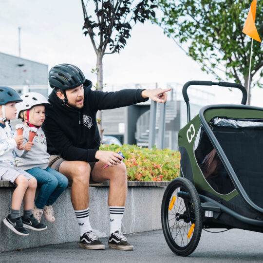 HAMAX Outback One – jednomiestny vozík za bicykel vr. ramená + kočíkovú set – Green/Black, polohov