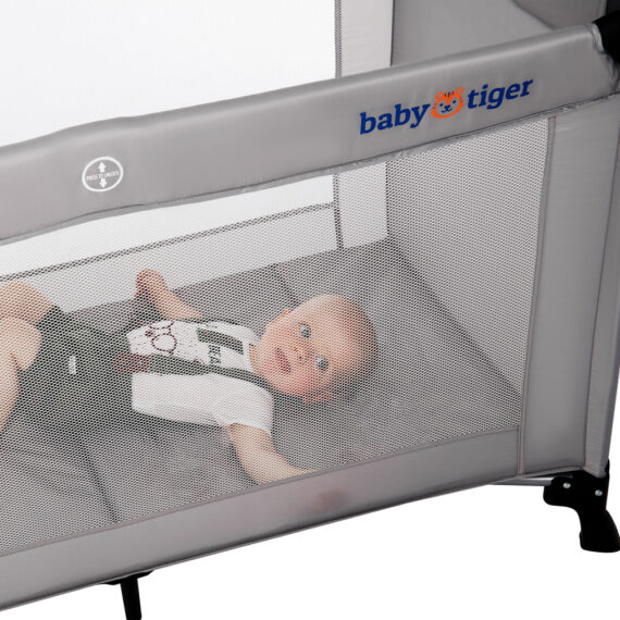 KINDERKRAFT Postieľka cestovná Baby Tiger VIKI Grey
