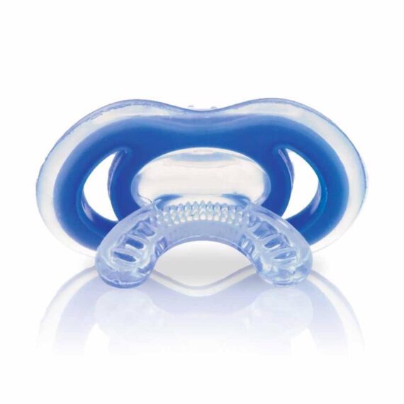 NUBY Hryzačka silikónová v tvare cumlíka – modrá 0 m+