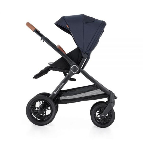 PETITE&MARS Kočík 2v1 Trails Anthracite Blue + PETITE&MARS Podložka na hranie Joy ZADARMO