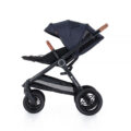 PETITE&MARS Kočík 2v1 Trails Anthracite Blue + PETITE&MARS Postieľka Koot – Lion Grey ZADARMO