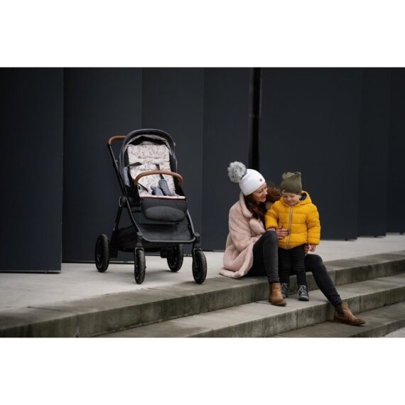 PETITE&MARS Kočík 2v1 Trails Ultimate Grey + PETITE&MARS Podložka na hranie Joy Max Walk ZADARMO