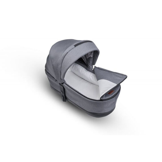 PETITE&MARS Kočík 2v1 Trails Ultimate Grey + PETITE&MARS Podložka na hranie Joy Max Walk ZADARMO