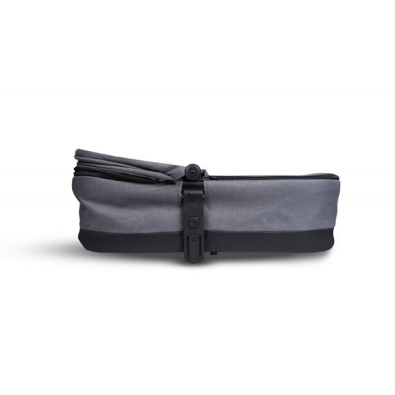 PETITE&MARS Kočík 2v1 Trails Ultimate Grey + PETITE&MARS Postieľka cest. Koot – Lion Grey ZADARMO