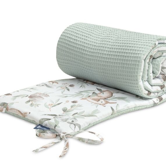SENSILLO Mantinel do postieľky waffle DEERS MINT 180×30 cm
