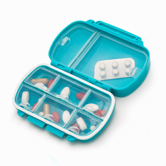 VITAMMY PILLA MULTI Dávkovač liekov s priehradkami rôznej veľkosti