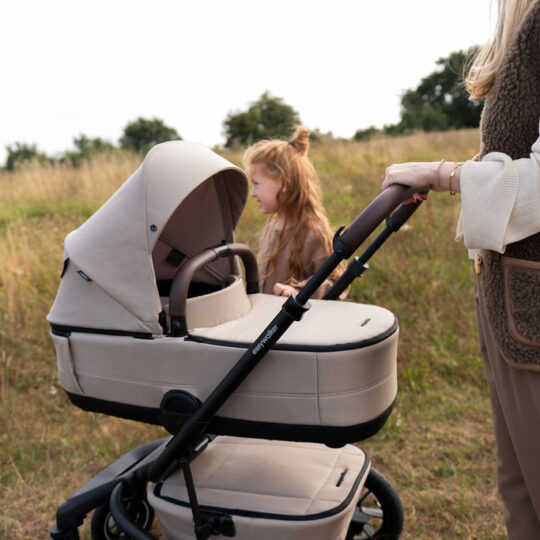 EASYWALKER Kočík kombinovaný Jimmey Explore Pearl Taupe AIR + KIDDY Evoluna i-size 2 + Základňa