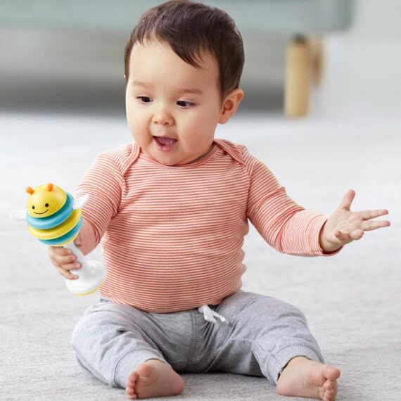 SKIP HOP Hračka Explore&More Clacker Včielka 3m+