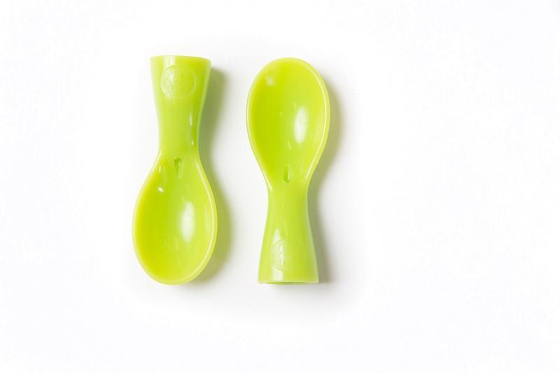 PETITE&MARS Lyžička ku kapsičke Papoo 2 ks zelená