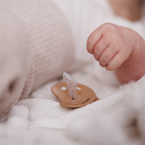 BABYONO Cumlíky silikónové anatomické 0-6m, 2 ks