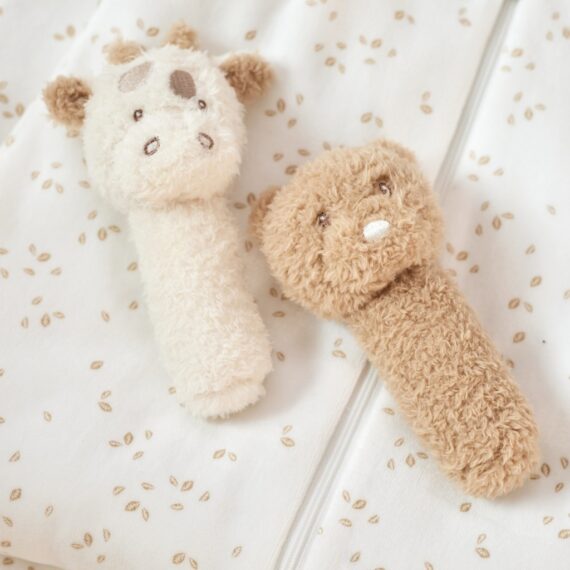 NATTOU Hračka plyšová hrkálka Teddy medvedík 14 cm, 0m+