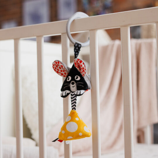 BABYONO Hračka závesná kontrastná na C krúžku Mouse 0 m+
