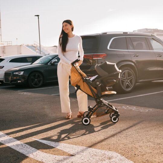 CYBEX Golfový kočík Libelle Moss Green Gold (Taupe Frame) Gold