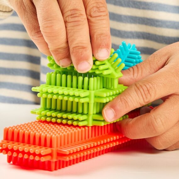 Miniland Pegy Bricks Divokí kamaráti Kreatívna stavebnica so zvieratkami