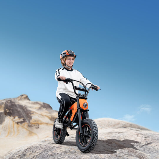 Hyper Gogo R8 Detská elektrická motorka (Superšport) – 12" kolesá, oranžová
