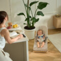 KINDERKRAFT Lehátko pohupujúce Mimi Light grey, do 9 kg